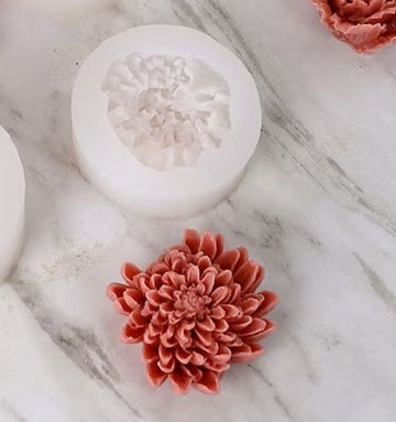 Floral candle mould