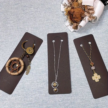 Packing for keychain or earings holder