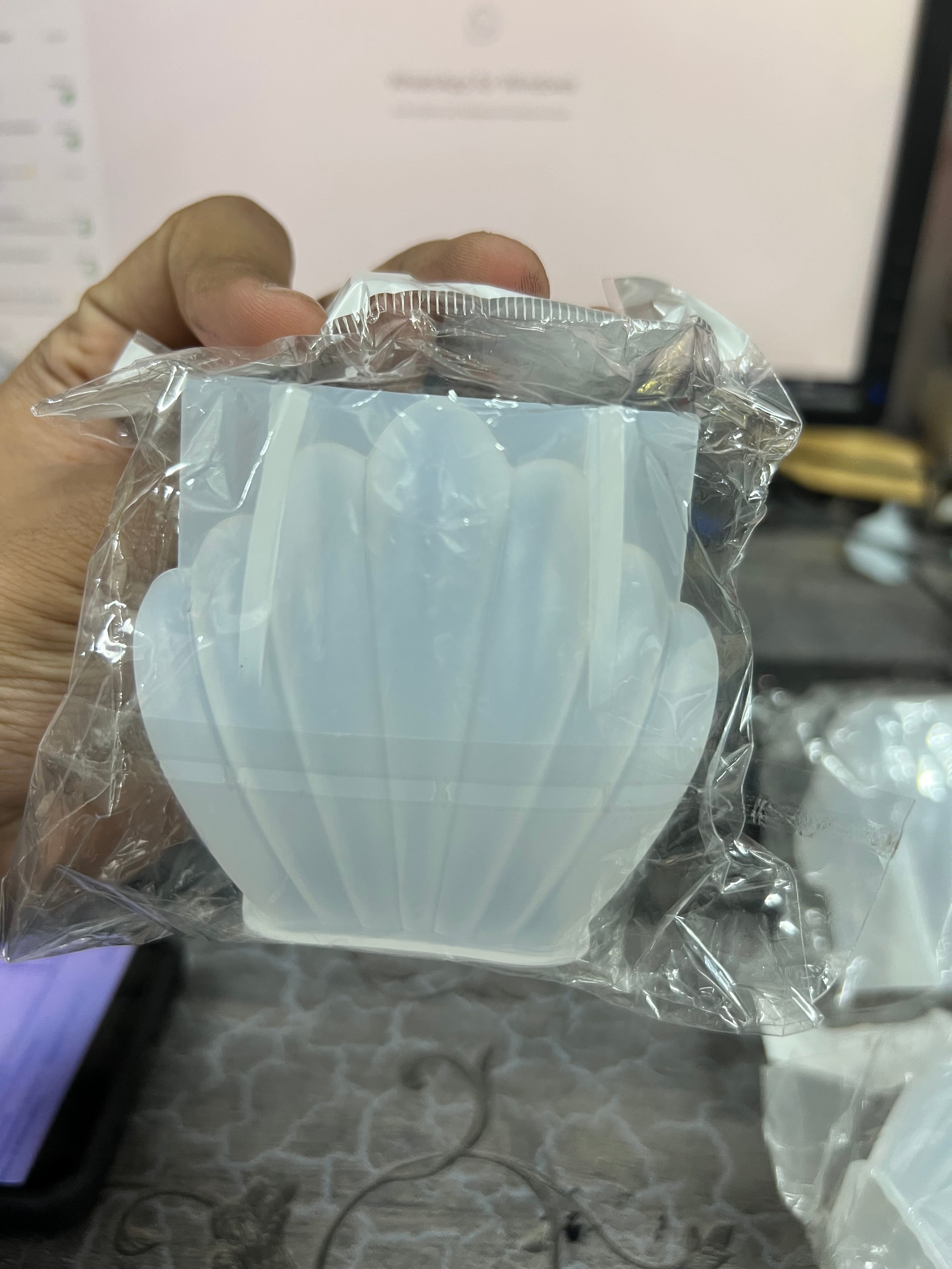 See shell candle mould