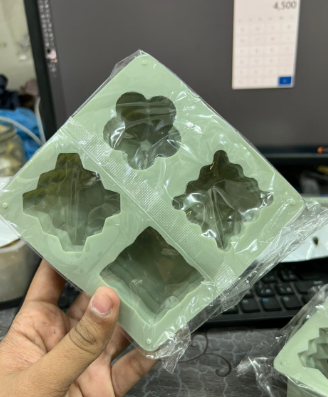 4 pcs candle mould set