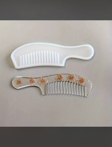 Comb mould