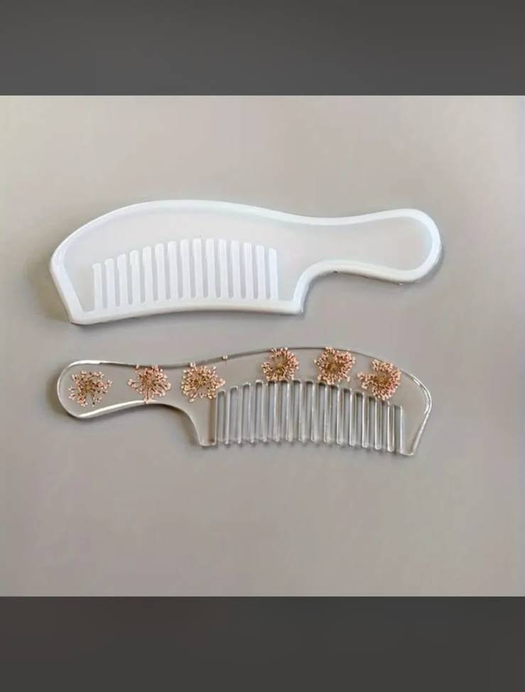 Comb mould